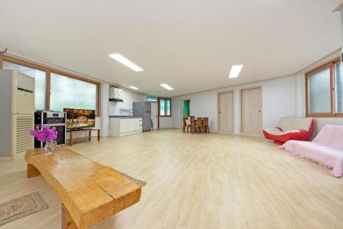 Gapyeong House | Gapyeong Gangbyeonmaru Pension