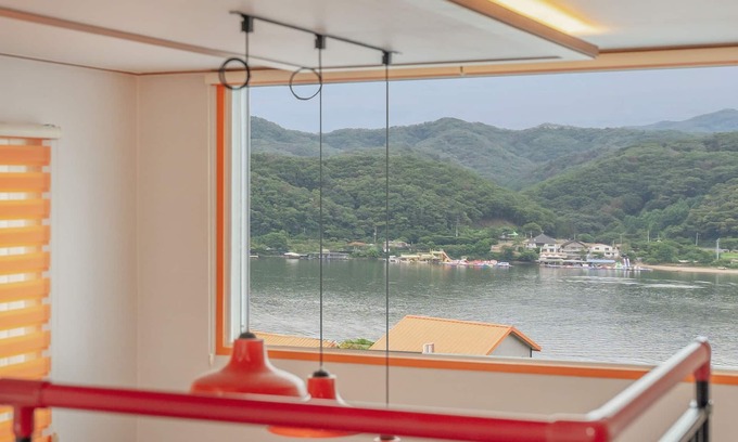 Gapyeong House | Gapyeong The Hue Spa Pension