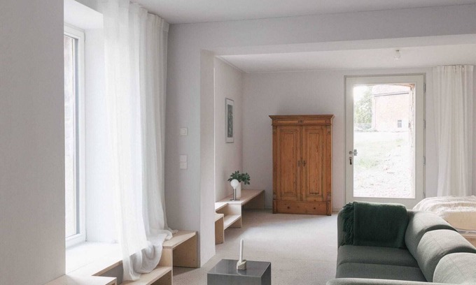 Werben Apartment | GARDEN FLOOR WEST: Terraces to the south and west