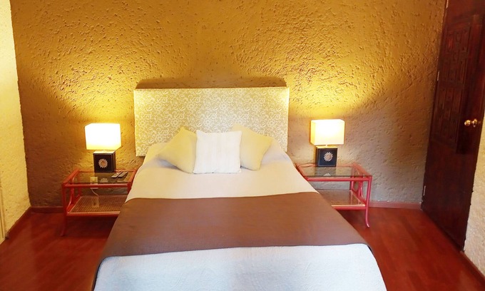 Coyoacan Apartment | GARDEN HOUSE, WELCOME TO SAN ANGEL NEIGHBOURHOOD