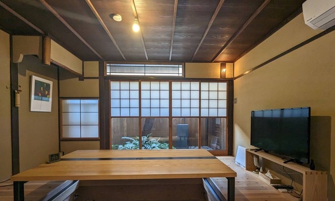Karasuma Apartment | Garden Lab - The Residence | ガーデンラボ レジデンス