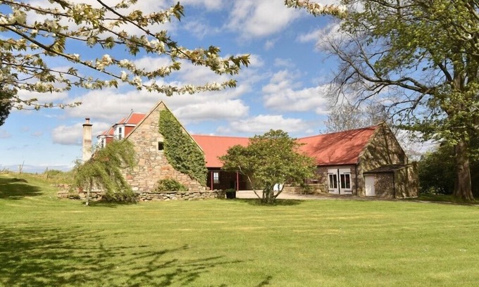 Elgin Cottage | GARDENER'S COTTAGE, pet friendly, with open fire in Elgin