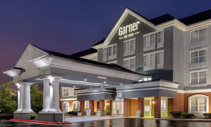 Evansville Hotel | Garner Hotel Evansville East by IHG