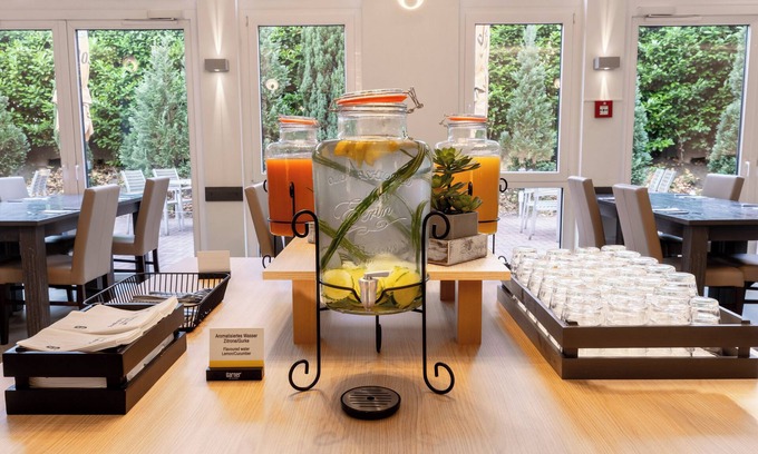 Oberhausen Hotel | Garner Hotel Oberhausen by IHG