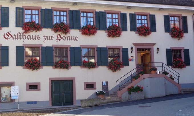 Aesch Hotel | Gasthaus zur Sonne