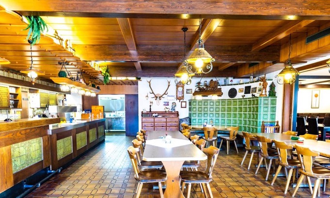 Denkendorf House | Gasthof Pension Post