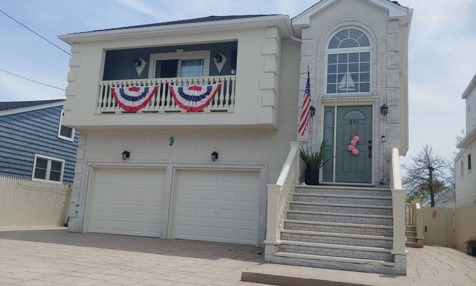 Seaside Heights Apartment | Gateway at the Jersey Shore - 2 Bedrooms and 2 Full baths , sleeps 6