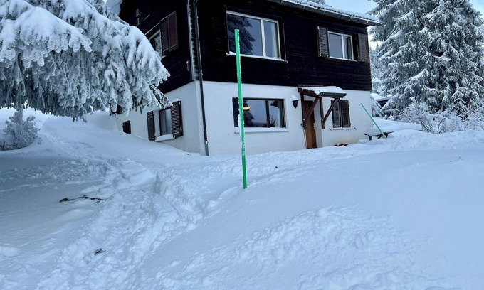 Malix Ski Chalet | Gemütliches Chalet auf 1600m Höhe Nähe Lenzerheide
