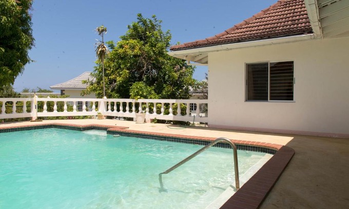 Montego Bay House | Gemini Villa