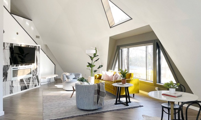 Turners House | Geo Dome - Unique Urban Getaway – one of a kind!