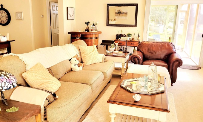 Sun City House | Georgetown TX - RETREAT