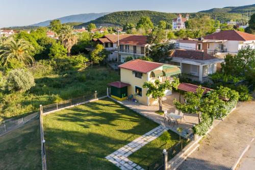 Nei Pori Villa | Georgia's Holiday Home, Panel Hospitality Homes & Villas