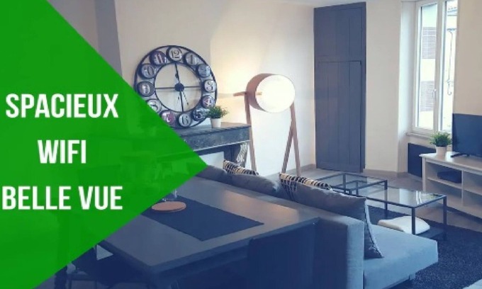 Revel Apartment | GET APARTMENT ★ BRIGHT ★ SPACIOUS ★ WIFI