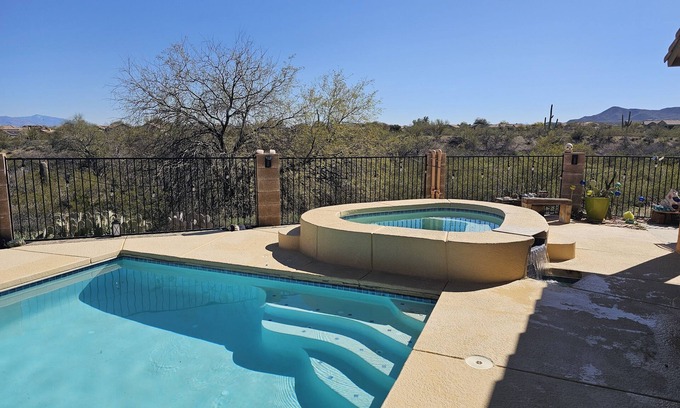 Tucson House | Getaway Desert Oasis with Pool, Hot Tub, Privacy, Stunning Views !