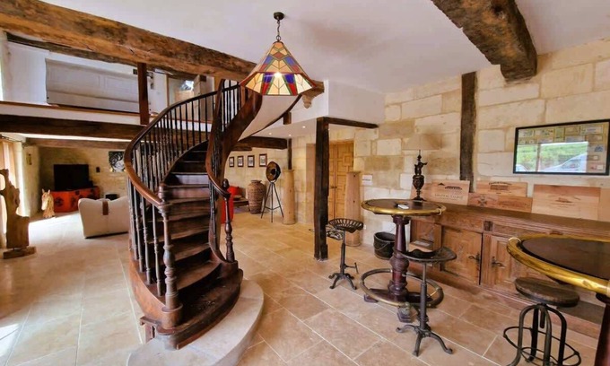 Lussac House | Getaway in the heart of the vineyards 14 people Jacuzzi