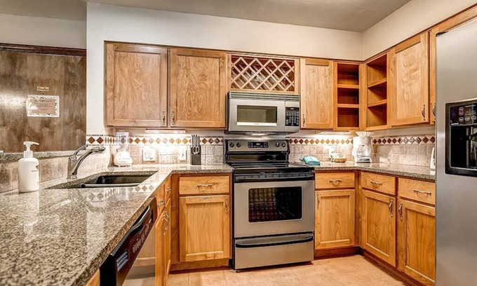 Avon Apartment | GetAways at Falcon Point Resort