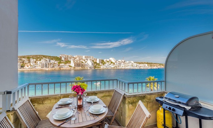 St. Paul's Bay Apartment | GetawaysMalta - Blue Harbour 3 Seafront Apartment in St Paul’s Bay