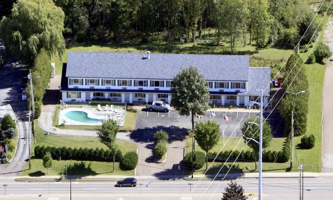 South Burlington Hotel | GGT Tibet Inn