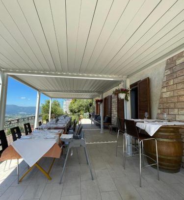 Poggio Bustone Bed & Breakfast | GIARDINI DI MARZO Casa vacanza