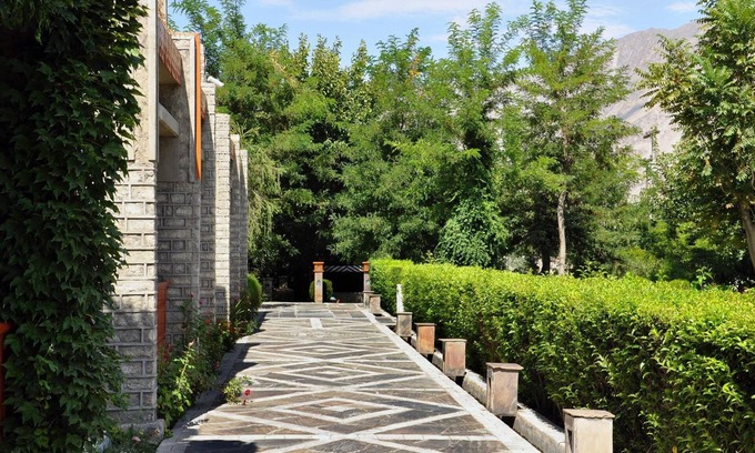 Gilgit Hotel | Gilgit Serena Hotel