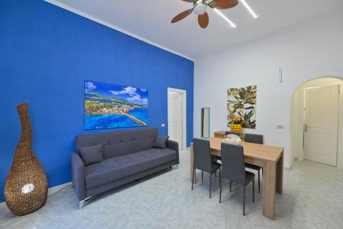 Ischia Porto Apartment | Ginestra Appartamento a Ischia con balcone