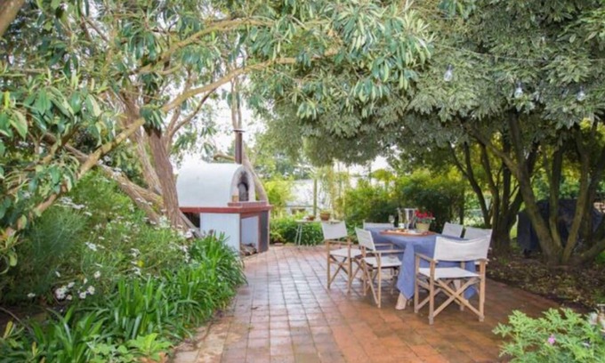 Limonite Other | Gisborne B&B Country Escape with Gardens