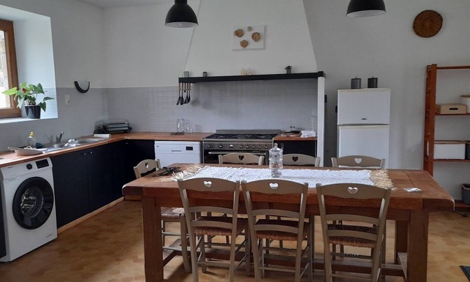 Borreze House | Gite a la Campagne au Calme Entouré de Verdures Proche de Cite à Visité