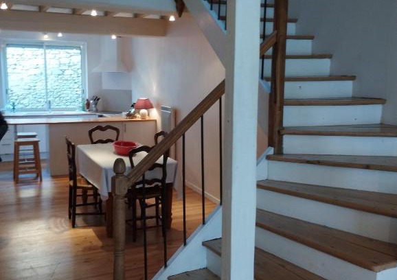 Mourvilles-Hautes House | gite au village