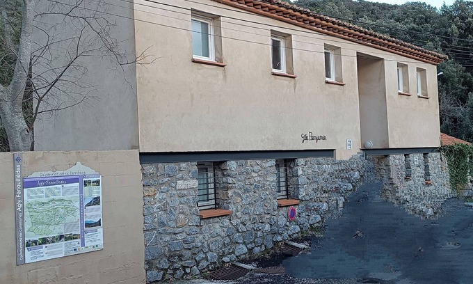 Prugnanes Bed & Breakfast | Gite d'étape Benjamin sur le sentier Cathare (3-person room)