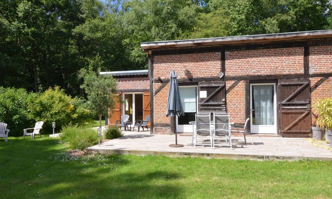 Saint-Germain-de-Livet Cottage | Gite du golf du domaine de la Mésange