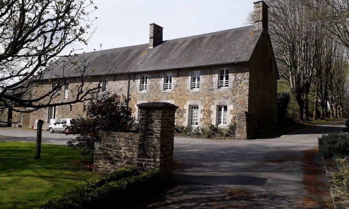 Gratot House | Gite Essentiel