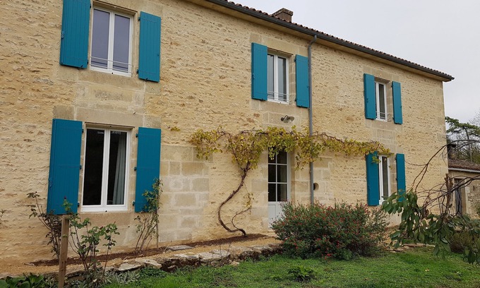 Azay-le-Brule House | Gite Les Demeures de Valette, Gite 2 to 5 bedrooms