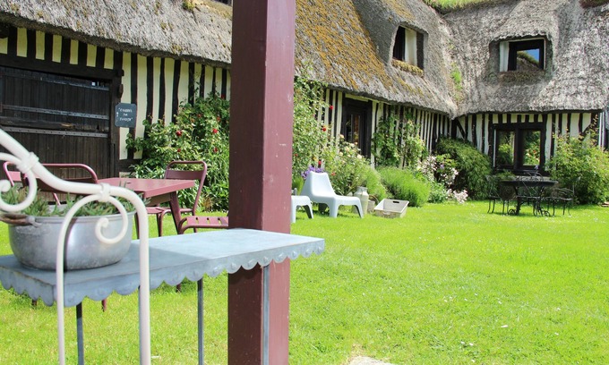 Fatouville-Grestain Cottage | Gites NORMANDY near Honfleur with Pool and Sauna