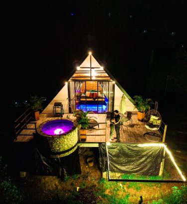 San Gil Ski Chalet | GLAMPING SAN GIl TRINIDAD CIELO