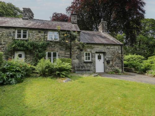 Llanbedr House | Glandwr Cottage