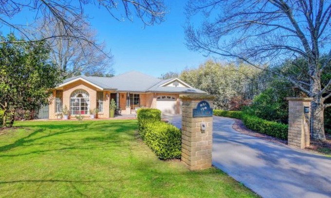 Bundanoon House | Glen Oak relaxing getaway