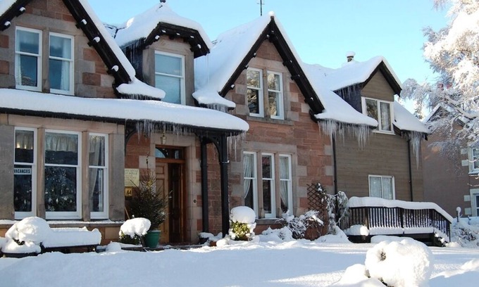 Tomatin House | Glenan Lodge Self Catering