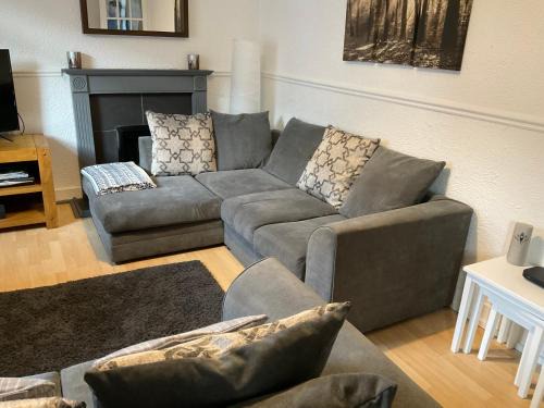 Largs Apartment | Glenashdale 28 A 1/R Boyd Street Largs KA308LE