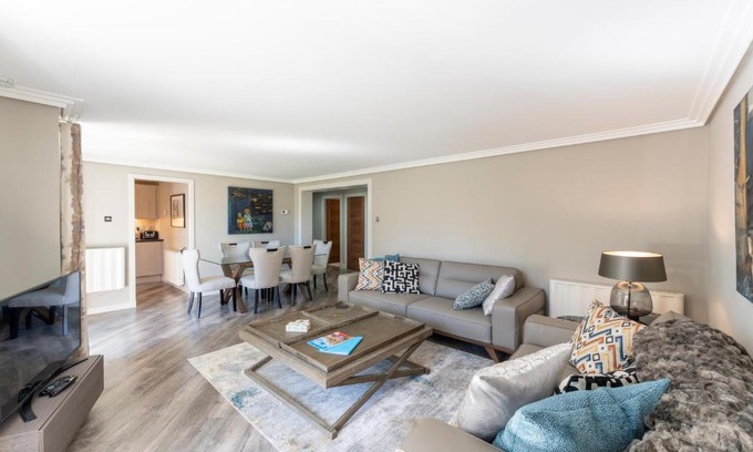 Gleneagles Apartment | Gleneagles Apartment - Guthrie Court Gleneagles