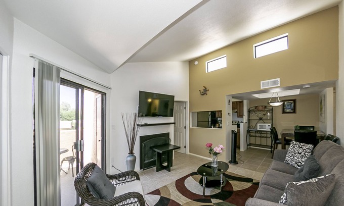Samos Condo | GLENN 225 COPPERSTAR