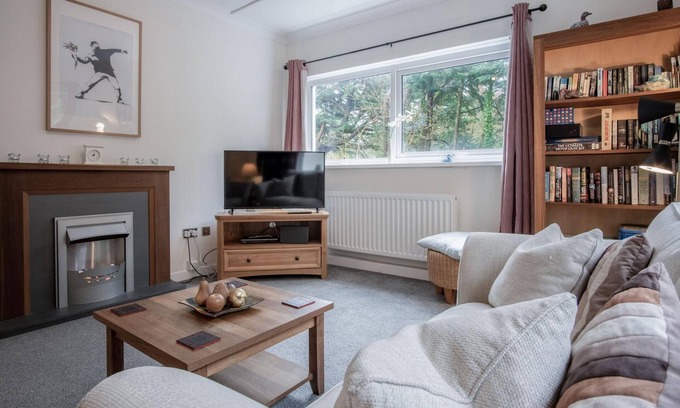 Saundersfoot Apartment | Glenvale - 2 Bedroom Apartment - Saundersfoot