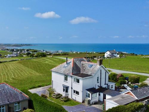 Llandanwg House | Glynmor