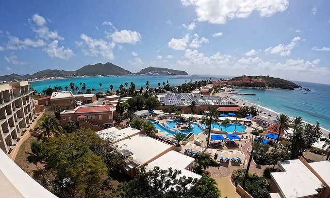 Philipsburg Hotel | Go for Exhilarating Excursions to Explore the Island! 4 Units with Ocean View!