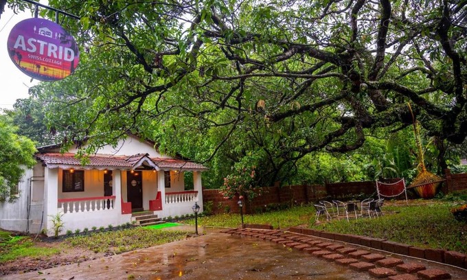 Anjuna Villa | Goan Swiss Cottage With GardenSpace - Astrid Nest1