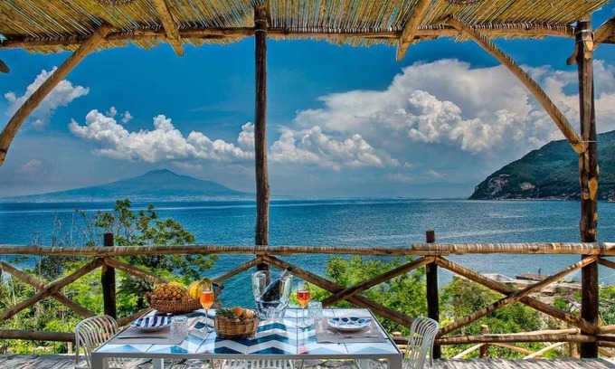 Monte Chiaro Apartment | GOCCE VILLAS - Villa Degli Dei Maestrale