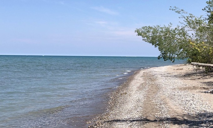 Central Huron Cottage | Goderich Lake Huron Cottage : A beautiful, modern new home with rooftop deck