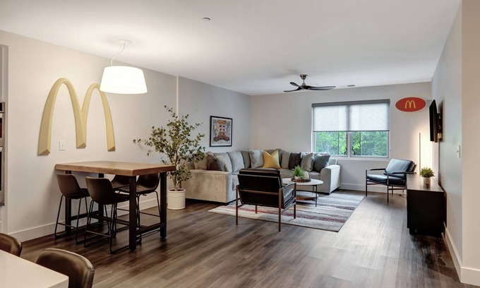 Eva Mor Heights House | Golden Arches Getaway: Your McDonald's-Inspired Nashville Retreat