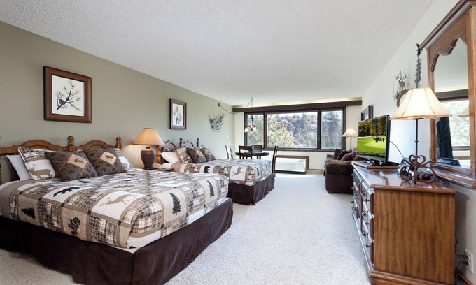 Purgatory Cabin | Golden Nugget Nest (#306) | Near Ski - Pool/Hot Tub/Fitness/Golf - A/C