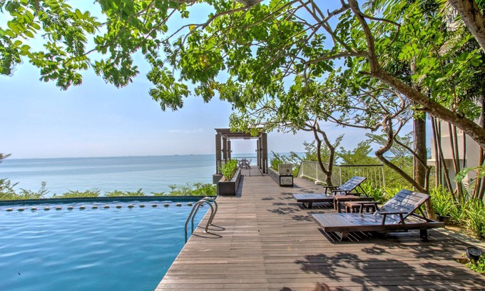 Balikpapan Hotel | Golden Tulip Balikpapan Hotel & Suites