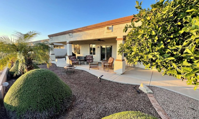 Springfield Lakes House | Golf Course property with Mountain View
